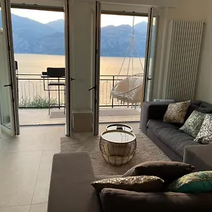 https://3-zimmer-wohnung-in-malcesine-val-di-sogno-gardasee.hotelinveneto.com